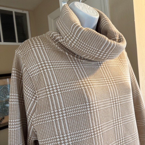 NWT J Crew Tan Houndstooth Plaid Soft Fleece Lined Cowl Tunic Sweater XL New $89 - Picture 4 of 5